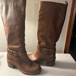 Amazing Zodiac Georgia Tall Brown Boots - Cognac Faux Leather  Brand New
